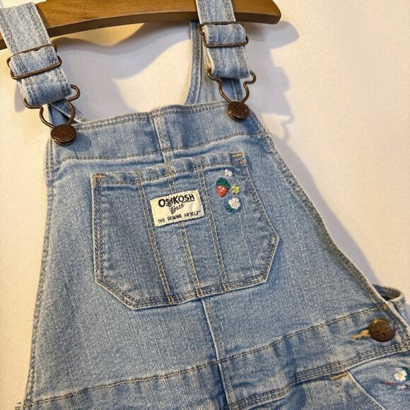 Oshkosh B'gosh Girls Light Wash Floral Embroidered Denim Overalls 4T Western - Picture 6 of 6